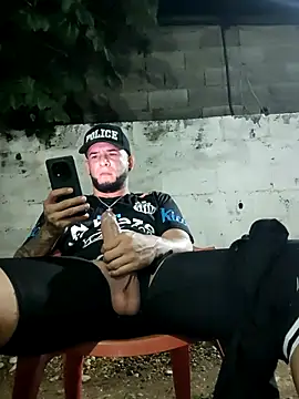 PIGHIGHDIRTY_p0n Webbikameraesitys