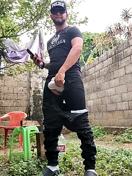 PIGHIGHDIRTY_p0n Webbikameraesitys