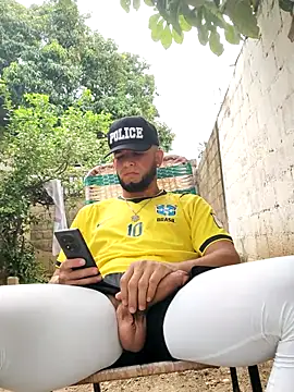 PIGHIGHDIRTY_p0n Webbikameraesitys