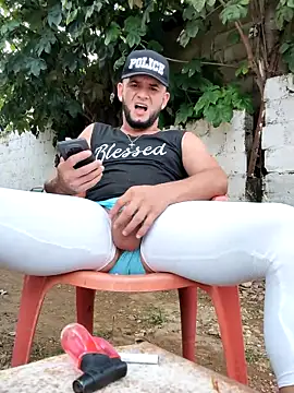 PIGHIGHDIRTY_p0 Show in webcam