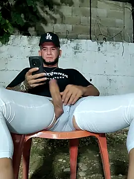 PIGHIGHDIRTY_p0's Webcam Show