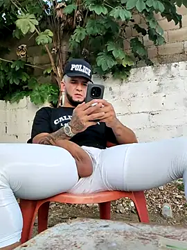 عرض كام PIGHIGHDIRTY_p0
