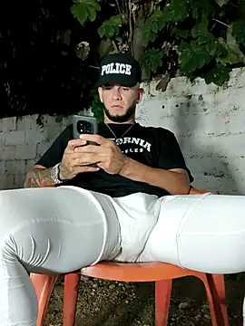 PIGHIGHDIRTY_p0's Webcam Show