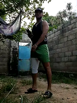 PIGHIGHDIRTY_p0 Show Webcam