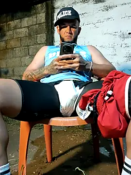 Show modela PIGHIGHDIRTY_p0 na web-kameri
