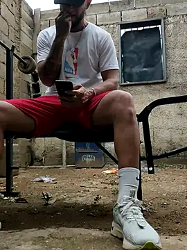 PIGHIGHDIRTY_p0n Webbikameraesitys