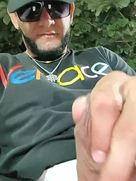 PIGHIGHDIRTY_p0: διαδικτυακό σόου στην κάμερα