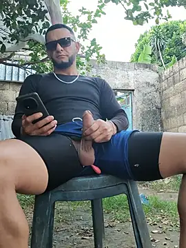 PIGHIGHDIRTY_p0 Show in webcam