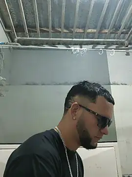PIGHIGHDIRTY_p0 Pertunjukan Webcam