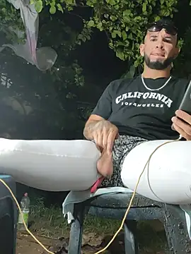 PIGHIGHDIRTY_p0 webkamerás műsora