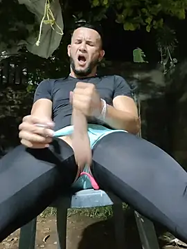הופעת וובקאם של PIGHIGHDIRTY_p0