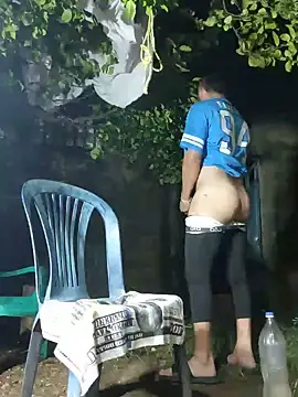 PIGHIGHDIRTY_p0n Webbikameraesitys