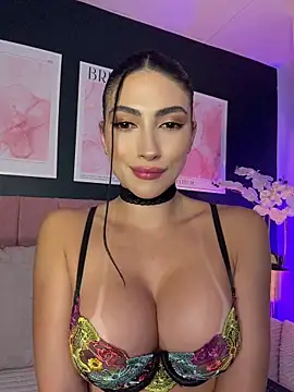 ItsTatiana – Live XXX-chat