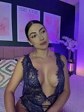ItsTatiana's Live XXX Chat
