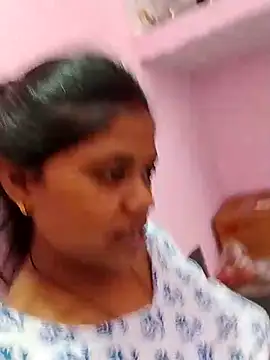 priya_kumari143 在線直播表演