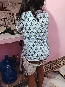 priya_kumari143 – webcam-show