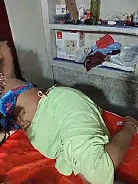 priya_kumari143 Show in webcam
