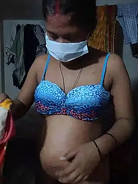 โชว์เว็บแคมของ priya_kumari143