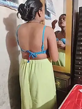 Вебкам-шоу priya_kumari143