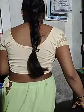 priya_kumari143n Webbikameraesitys