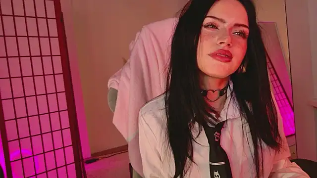 Pokazy przed kamerką – Dark_Diva