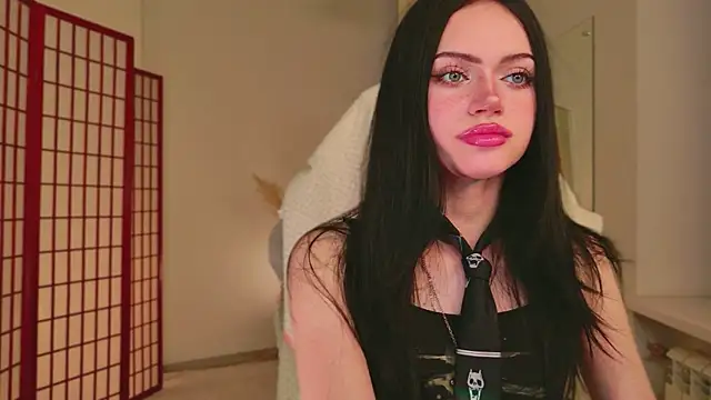 Dark_Divan Webbikameraesitys