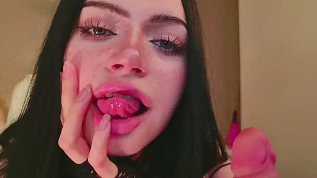 Pertunjukan Kamera Web Dark_Diva