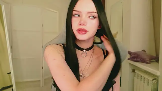 Pokazy przed kamerką – Dark_Diva