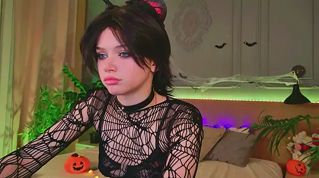 Dark_Diva Adlı Modelin Canlı XXX Sohbeti