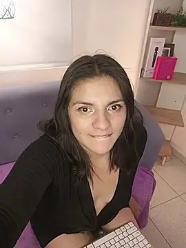paulina_coxx: απευθείας συνομιλία ΧΧΧ