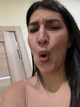 RussianGirls_ Show Webcam