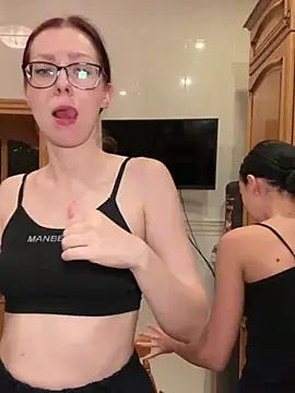 RussianGirls_ 网络视讯表演