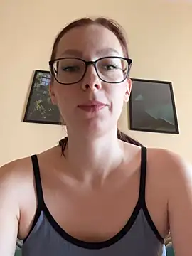 RussianGirls_  – webcam-show