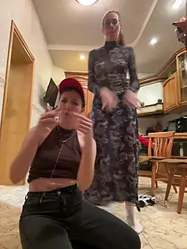 Pokazy przed kamerką – RussianGirls_