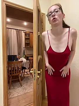RussianGirls_ Show in webcam