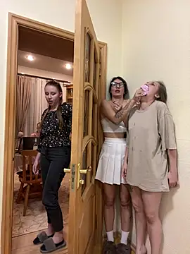 โชว์เว็บแคมของ RussianGirls_