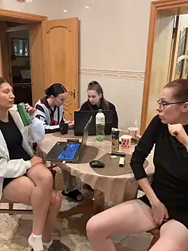 RussianGirls_ 网络视讯表演