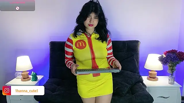 Chat +18 de hannaa_cute ao vivo
