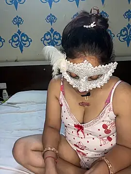NaughtyDesiGirls' Webcam Show