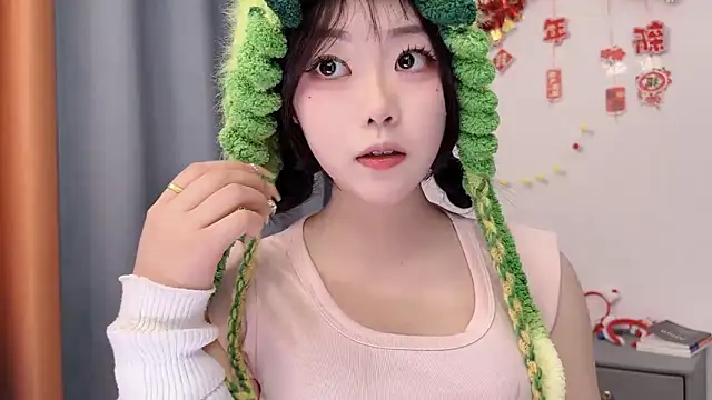 Show modela smalldaisy na web-kameri