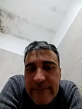damisexhot: διαδικτυακό σόου στην κάμερα