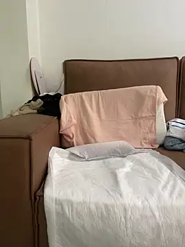 Chat soba uživo modela aiye666