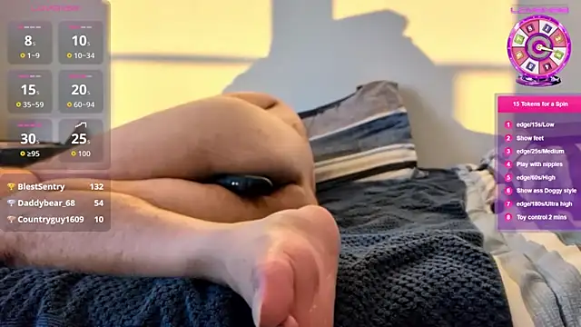 Hairy_bear86: διαδικτυακό σόου στην κάμερα