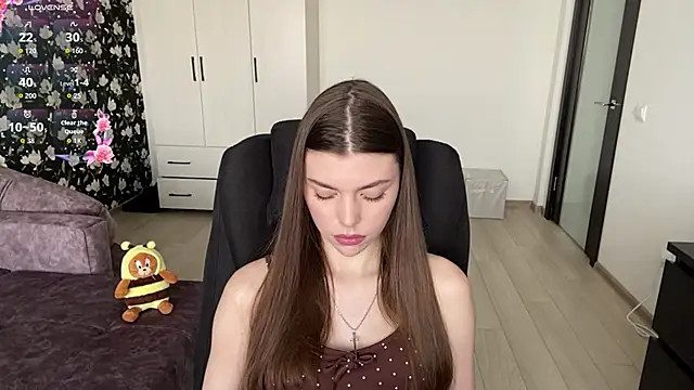 NeidaGowing's Live XXX Chat