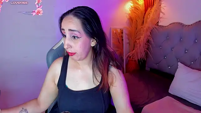 Jadde_hamad's Webcam Show