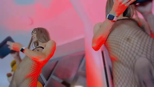 Charlotteinpole Webcamshow