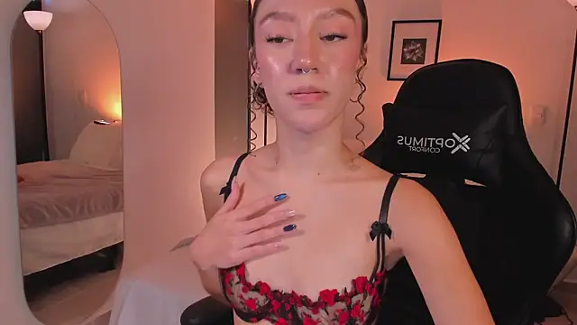 ChloeMoreti live XXX chat