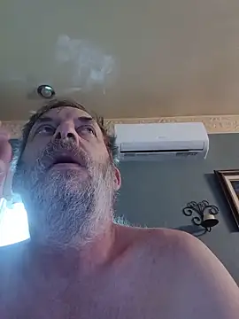 FragrantToe529 Show in webcam
