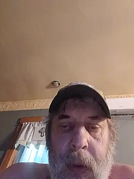 FragrantToe529 Show in webcam