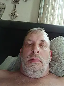 FragrantToe529 Show in webcam